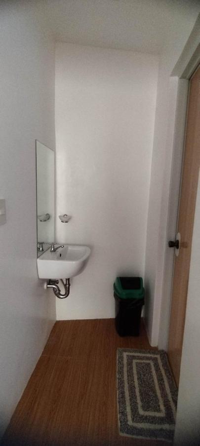 Rna Guesthouse Moalboal Bagian luar foto