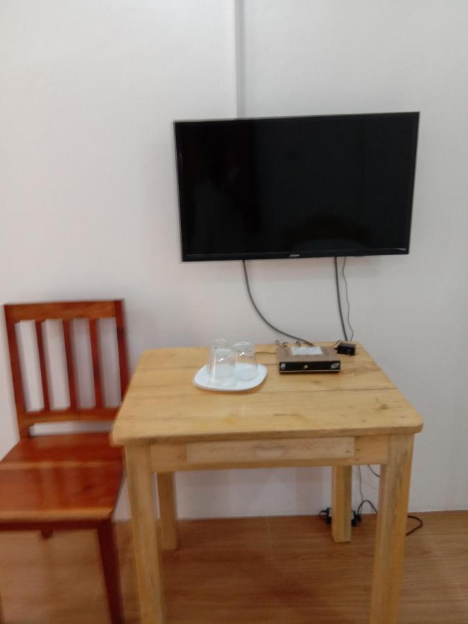 Rna Guesthouse Moalboal Bagian luar foto