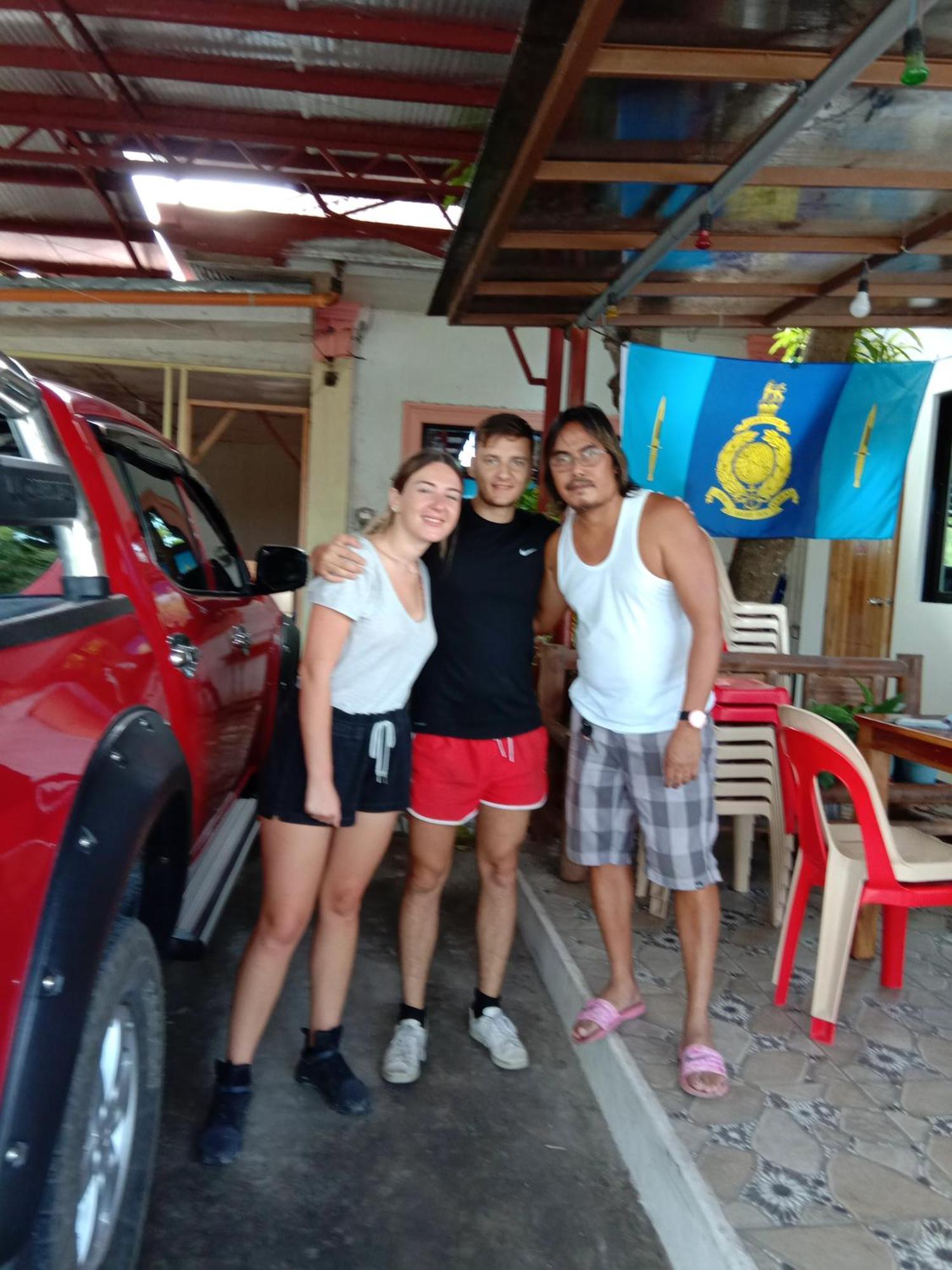 Rna Guesthouse Moalboal Bagian luar foto