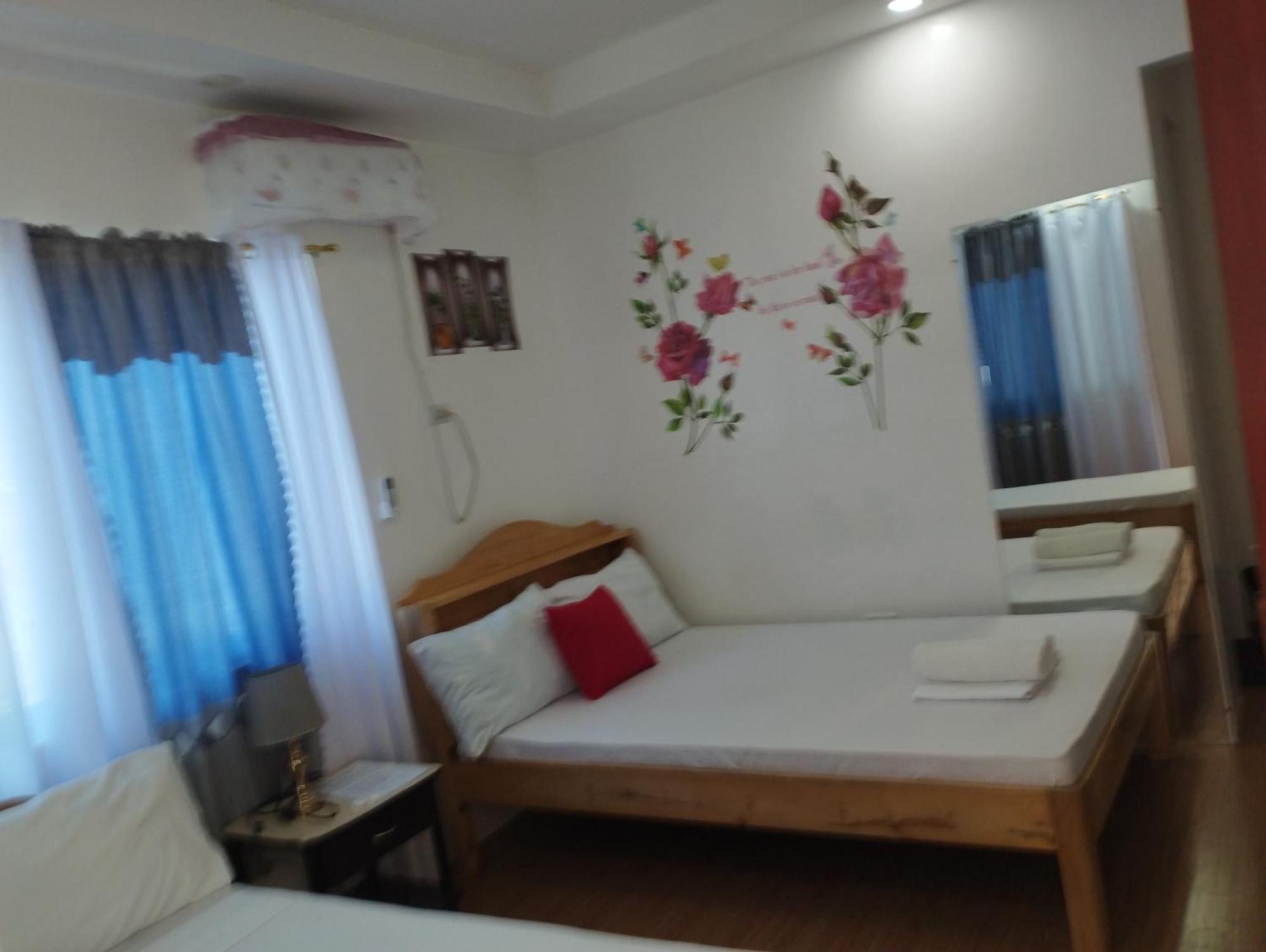 Rna Guesthouse Moalboal Bagian luar foto