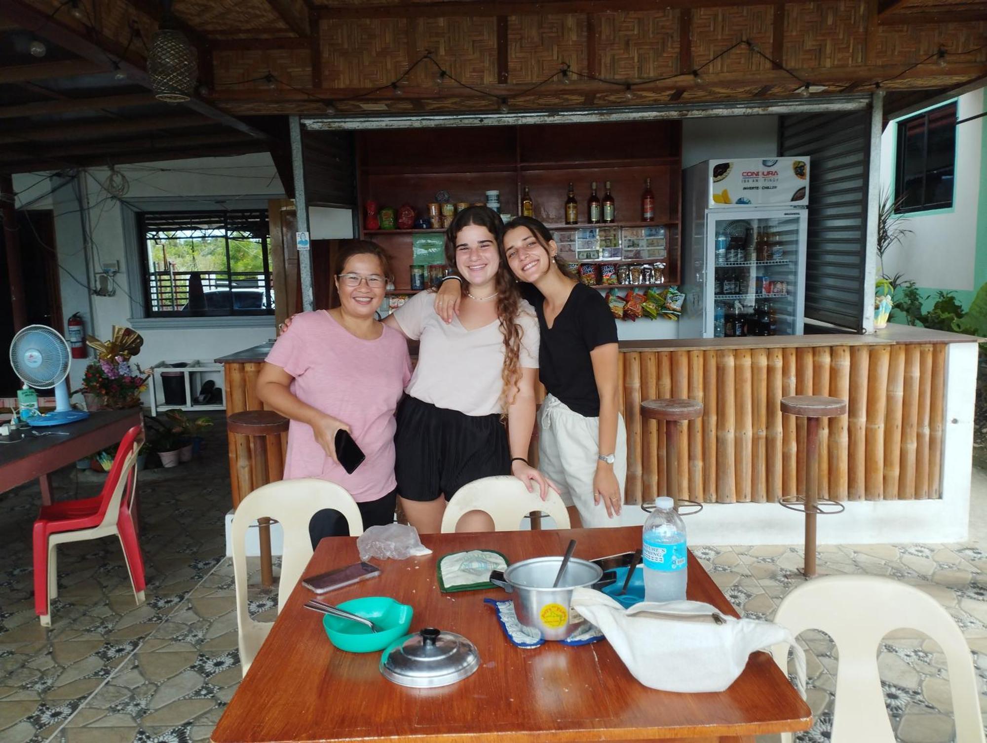 Rna Guesthouse Moalboal Bagian luar foto